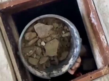 Samsun’da Define Peşinde: Eski Binada Gizli Kazı Ortaya &Ccedil;ıktı!