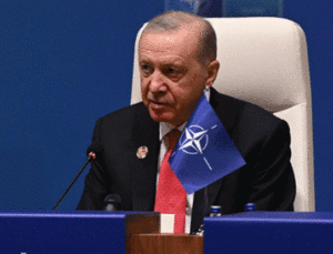 Savunma Sanayisinde &Ccedil;arpıcı Hedef: Erdoğan’dan NATO Zirvesinde Kritik A&ccedil;ıklamalar!