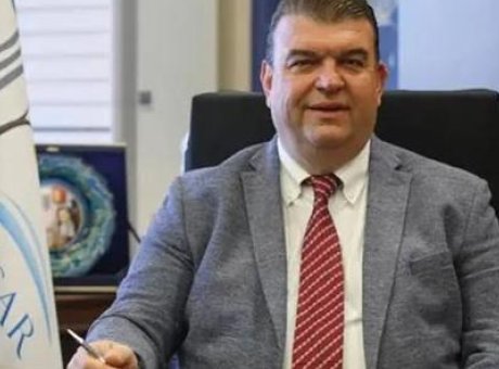 Seferihisar’da Şok Gelişme: Belediye Başkanı İsmail Yetişkin Neden G&ouml;revden Alındı?