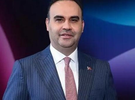 T&Uuml;BİTAK Fen Lisesi Mezunları YKS’de Zirveye &Ccedil;ıkarken Bakan Kacır’dan Gurur Dolu A&ccedil;ıklamalar