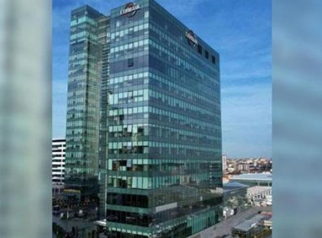 T&uuml;rk Eximbank'tan Yatırımcıları Şaşırtan 830 Milyon Dolarlık Başarı