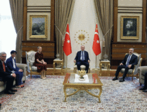 T&uuml;rkiye-AB İlişkilerinde Tarihi An: Erdoğan ve Kallas&rsquo;tan Kritik Toplantı