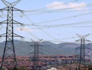 T&uuml;rkiye’nin Elektrik G&uuml;c&uuml;nde &Ccedil;arpıcı Artış: Yenilenebilir Enerji Şampiyon!