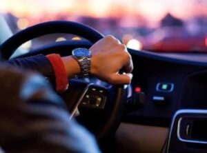 Uzmanlardan Şok Uyarı: S&uuml;r&uuml;c&uuml;leri Tehdit Eden Yol Hipnozuna Dikkat!