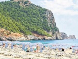 Yargıtay’dan &Ccedil;arpıcı Karar: Plajların Kıyı Erişimi Hakkı Korundu!