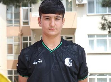 14 Yaşındaki Gen&ccedil; Girişimci: G&uuml;nde 3 Bin Lira Kazanarak Hedefini Şaşırttı!