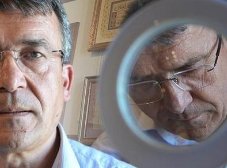 52 Yaşında Hayatını Değiştiren O Belgesel: Hattat Olma Ser&uuml;veni