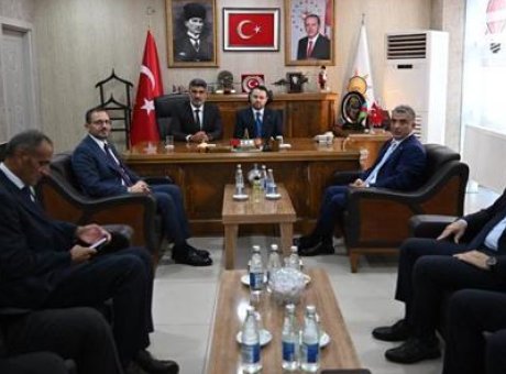 Adalet Bakanı Akın G&uuml;rlek, Iğdır’da Kritik Temaslarda Bulundu