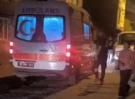 Bursa’da Silahlı &Ccedil;atışma: Baba ve 4 Yaşındaki Oğlu Hayat M&uuml;cadelesi Veriyor
