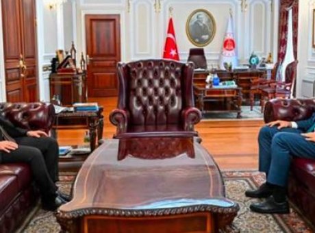 &Ccedil;alışma Hayatında Yeni D&ouml;nem: İki Bakan İşbirliğini G&uuml;&ccedil;lendiriyor!