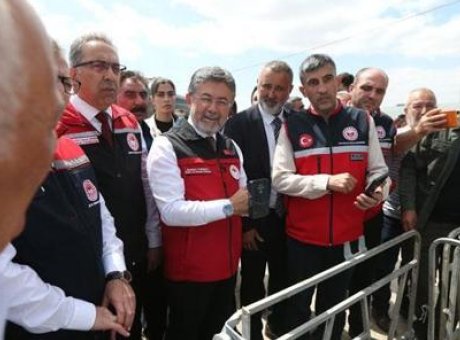 Dijital Hayvancılıkta Devrim: T&uuml;rkiye’de Her Hayvana Elektronik Kimlik Geliyor!