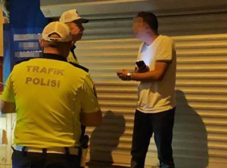 Ehliyetsiz S&uuml;r&uuml;c&uuml;ye Şok Ceza: 550 Bin TL ve İki Su&ccedil;lama!