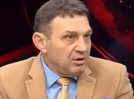 Emekli Tuğamiral T&uuml;rker Ert&uuml;rk’&uuml;n Tutuklanması: Soruşturmanın Ardındaki Ger&ccedil;ekler
