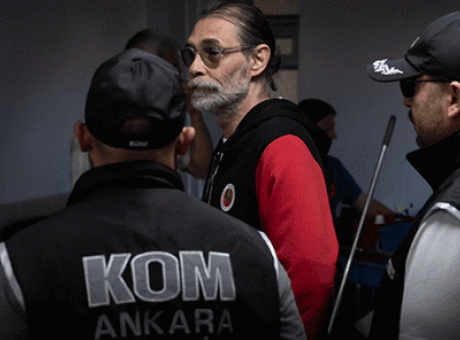 Etimesgut&rsquo;ta Şok Gelişme: Belediye Başkanı ve 40 Ş&uuml;pheli Yolsuzluktan Tutuklandı