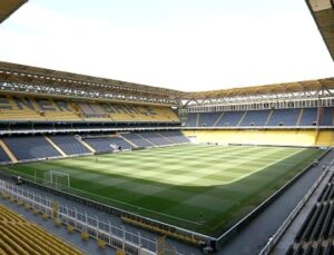 Fenerbah&ccedil;e ve Sturm Graz: Şampiyonlar Ligi’nde Kritik Ma&ccedil; &Ouml;ncesi T&uuml;m Detaylar!