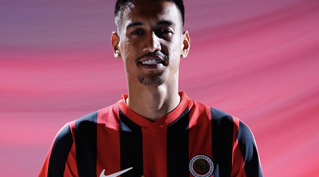 Fenerbah&ccedil;e’den Gen&ccedil;lerbirliği’ne Transfer: İrfan Can Eğribayat Yeni Bir Sayfa A&ccedil;ıyor!