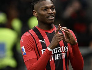 Galatasaray, Leao Transferinde Son Hamlelerini Yapıyor: Fenerbah&ccedil;e’ye Fark Atacak mı?