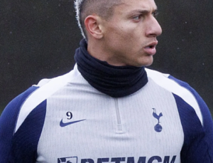 Galatasaray, Richarlison i&ccedil;in atağa kalkabilir mi? Transfer dedikoduları hız kazanıyor!
