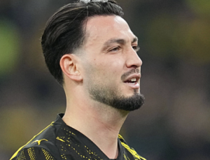 Galatasaray’dan Flaş Transfer Hamlesi: İki Stoper G&uuml;ndemde!