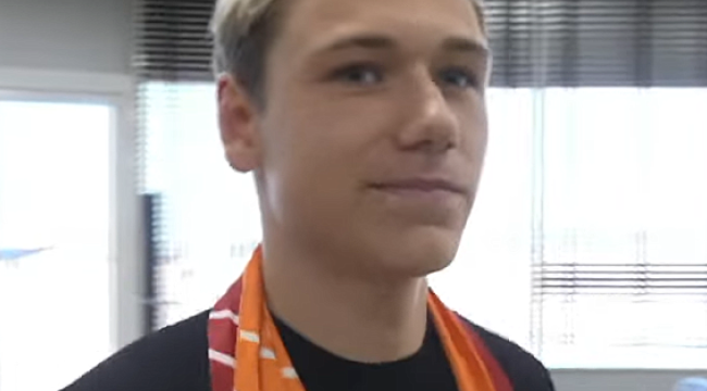 Galatasaray’ın Yeni Yıldız Adayı: Aleksey Batrakov İmzayı Attı!