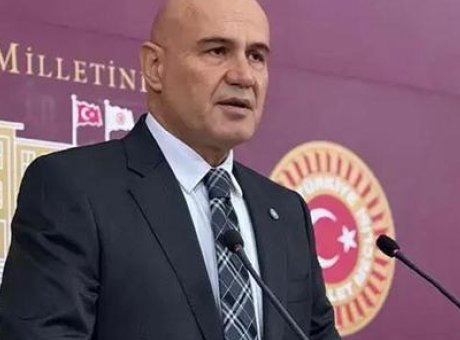 İYİ Parti’de Sarsıntı: Turhan &Ccedil;&ouml;mez Hakkında Soruşturma Başlatıldı!
