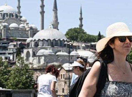 İstanbul’un Sıcak G&uuml;nlerine Veda: Serin Poyraz Ne Zaman Geliyor?
