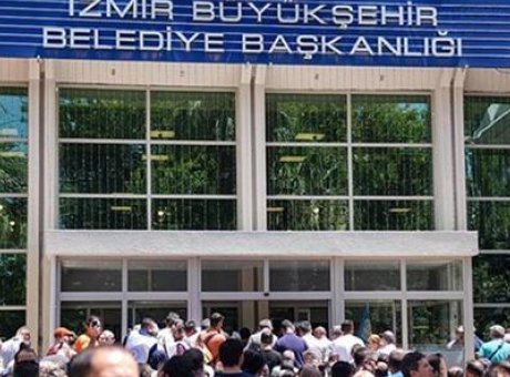 İzmir’de İhaleye Fesat Karıştırma Soruşturması: İki G&ouml;zaltı, Bir Tutuklama!