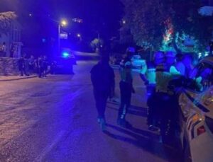 İznik&rsquo;te Gen&ccedil; S&uuml;r&uuml;c&uuml;ler Arasında Korkun&ccedil; Motosiklet Kazası: 2 Yaralı!