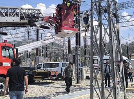 Kahramanmaraş’ta Trafo Patlaması: 1 İş&ccedil;i Hayatını Kaybetti, Diğeri Ağır Yaralı