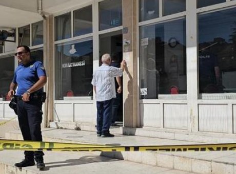 Kahvehanede Kan D&ouml;k&uuml;ld&uuml;: 72 Yaşındaki Adam Kavga Sonucu Hayatını Kaybetti