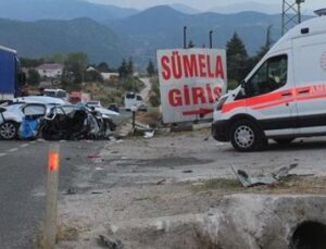Kastamonu’da Feci Kaza: Aile İ&ccedil;inde İki Can Kaybı, D&ouml;rt Yaralı