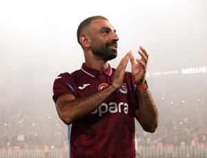 Mohamed Salah&rsquo;dan Trabzonspor&rsquo;a Fırtına Gibi Gelir: 3 G&uuml;nde 12 Milyon Euro!