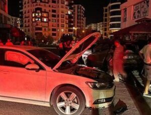 Niğde’de Feci Kaza: 6 Ara&ccedil; ve Bir Motosiklet Hasar G&ouml;rd&uuml;, S&uuml;r&uuml;c&uuml; Ka&ccedil;tı!
