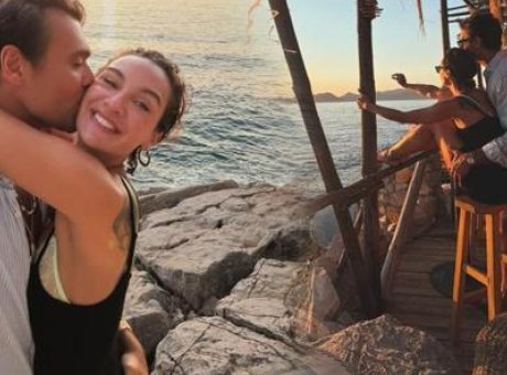 Romantizmin Zirvesi: Birce Akalay ve Hakan Kurtaş&rsquo;ın Unutulmaz Tatil Anları