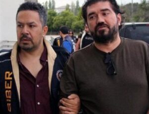 Şok Gelişme: Rasim Ozan K&uuml;tahyalı Tahliye Oldu, Yargılanması S&uuml;recek!