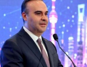 T&uuml;rk Gen&ccedil;leri Bilim Arenasında Fırtına Gibi Esti: 15 Madalya ile D&ouml;nd&uuml;ler!
