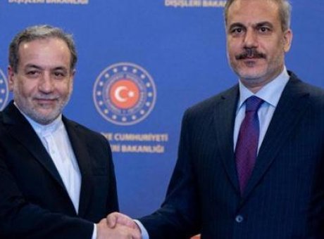 T&uuml;rkiye ve İran Arasındaki M&uuml;zakere S&uuml;recinde Kritik Telefon G&ouml;r&uuml;şmesi