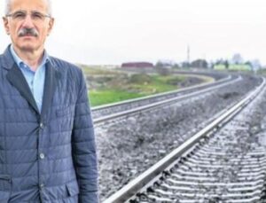 T&uuml;rkiye&rsquo;nin Demir Yolu Devrimi: 2.251 Kilometre Hızlı Tren Hattı A&ccedil;ıldı!