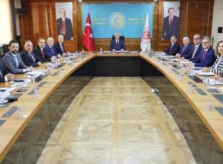 T&uuml;rkiye’nin Hizmet İhracatı Tarih Yazıyor: 122,6 Milyar Dolarlık Rekor!