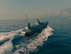 T&uuml;rkiye&rsquo;nin Yeni Deniz G&uuml;c&uuml;: TUFAN İnsansız Aracı Suya İndirildi!