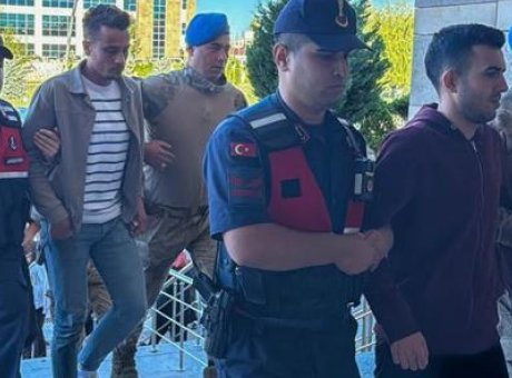 Uşak Belediyesi’nde Skandal: 9 Kişi Tutuklandı, Soruşturma Derinleşiyor!