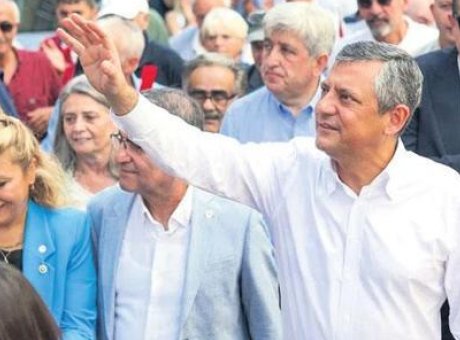Yeni Parti Genel Başkanı’ndan Tarımda &Ccedil;ığır A&ccedil;acak A&ccedil;ıklama: Kredi Bor&ccedil;ları Silinecek!